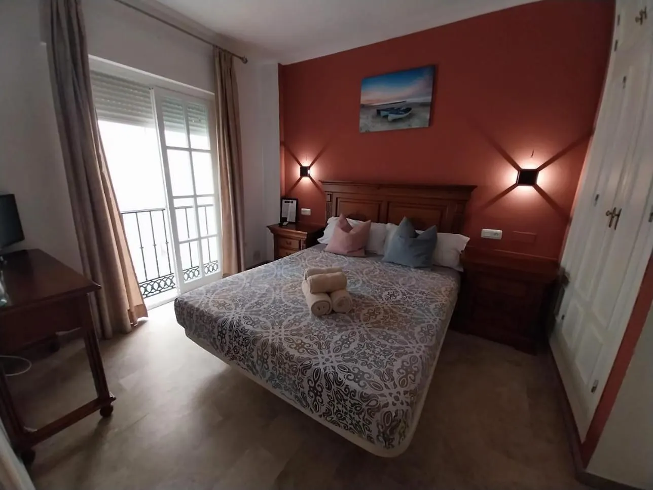 Hostel Hostal Montys Nerja